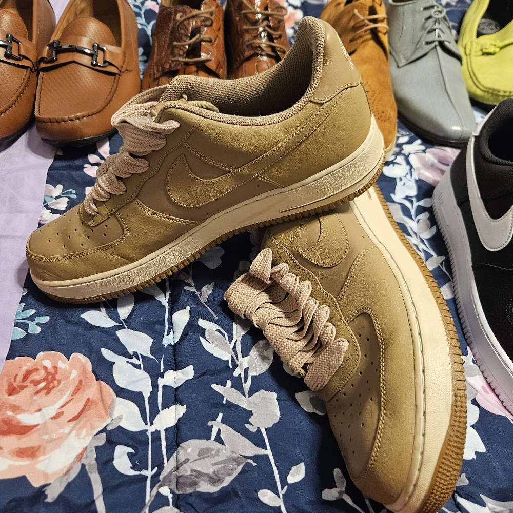 Nike Air Force 1